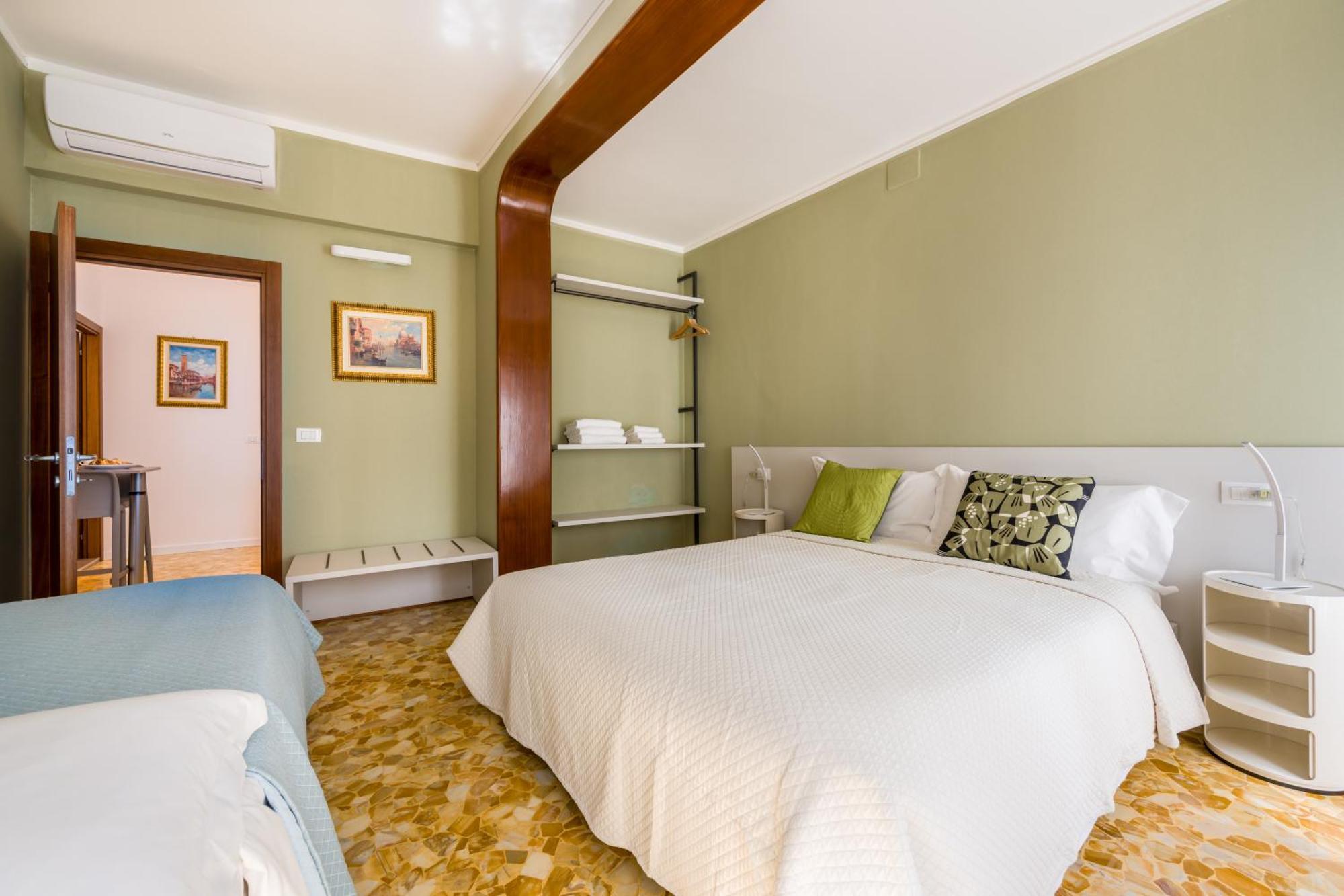 Ca Del Bezzo - Comfort & City View Венеция Екстериор снимка
